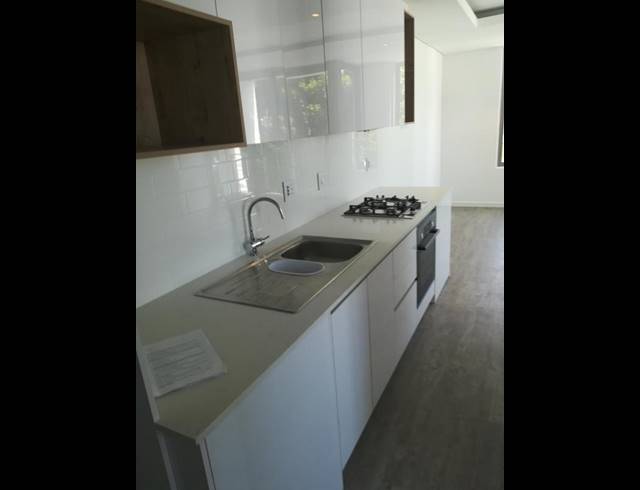 1 BEDROOM APARTMENT FOR SALE IN KENILWORTH